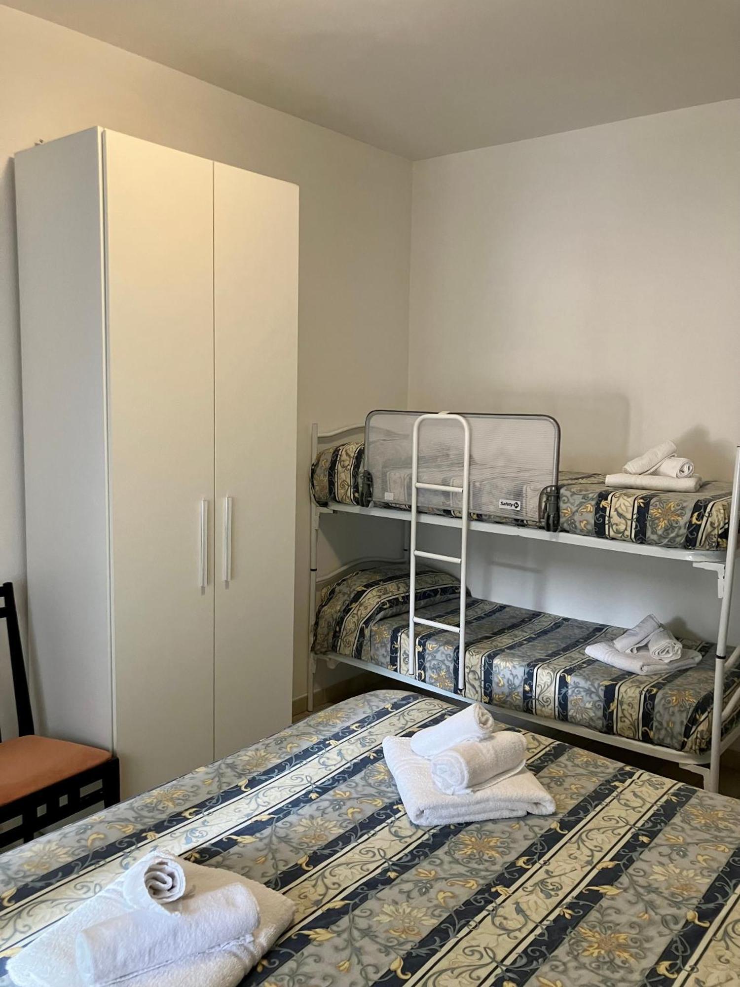 Hotel Ginevra E Residence Cattolica Luaran gambar