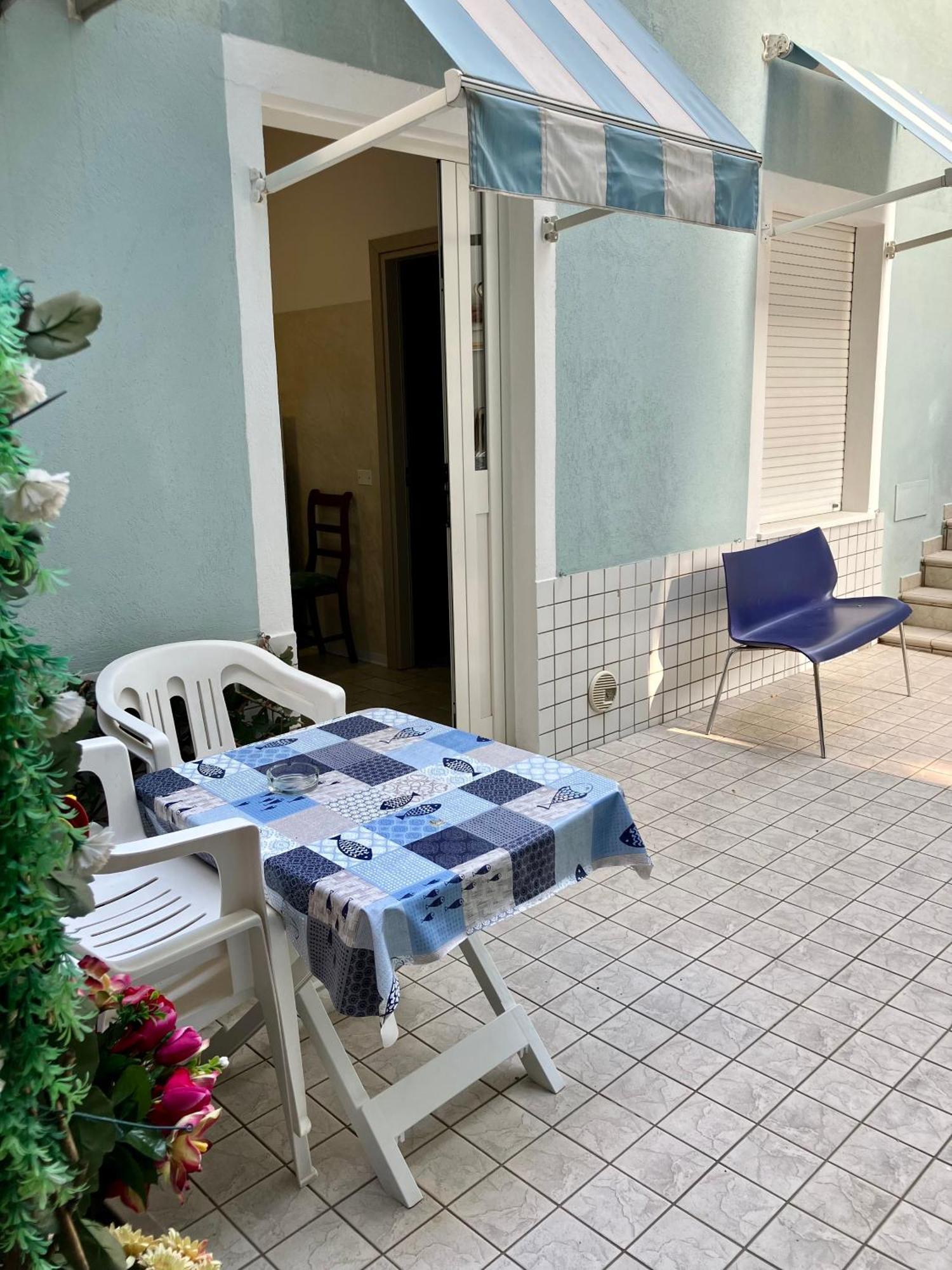 Hotel Ginevra E Residence Cattolica Luaran gambar